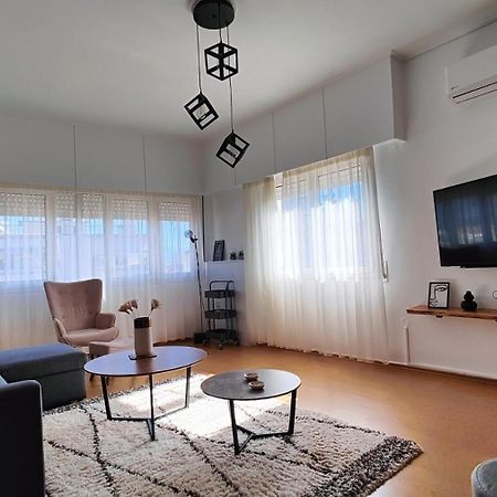 Antonia'S City Apartment Яніна Екстер'єр фото